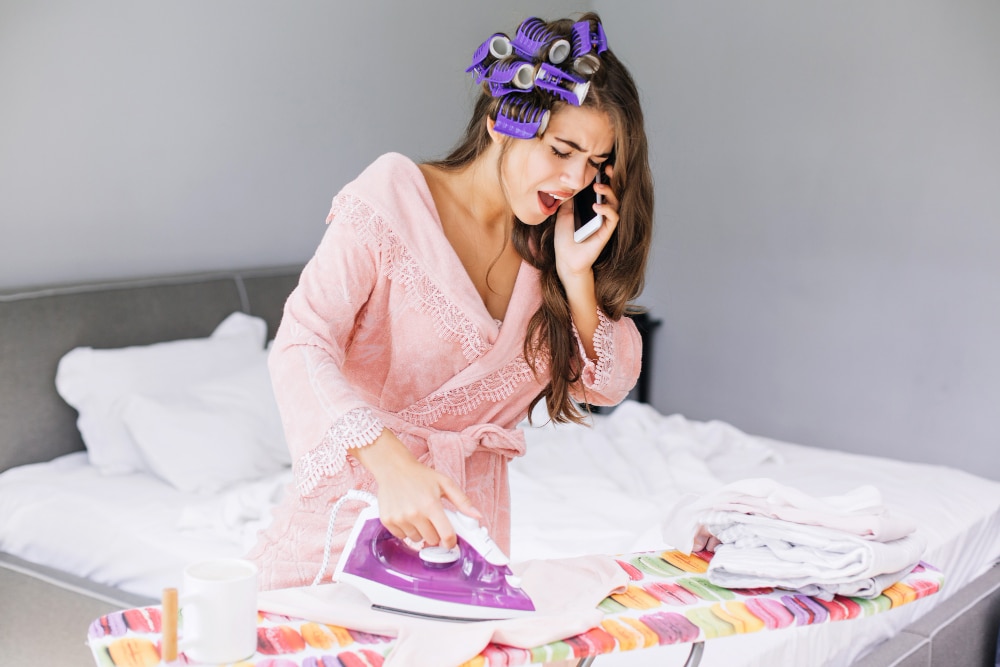 How to Iron Wedding Dress?