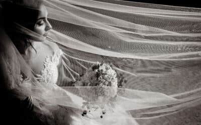 How to Get Creases Out of a Wedding Veil in Chicago?
