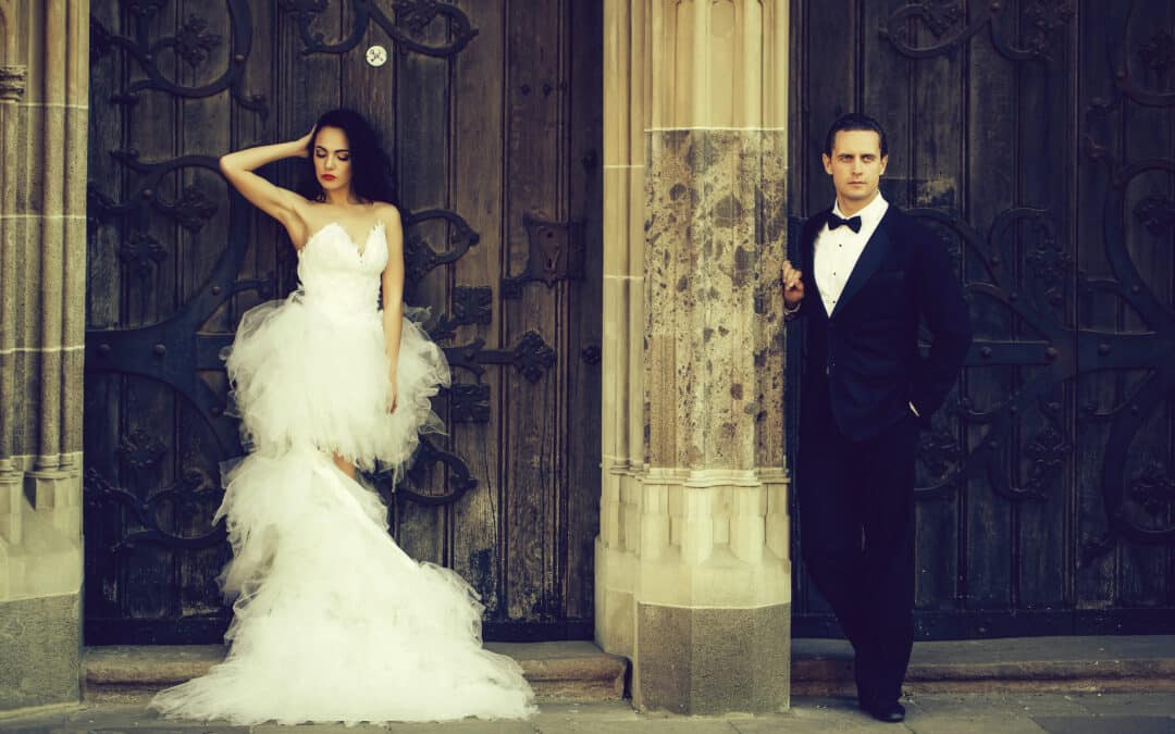 What Does a White Wedding Dress Symbolize?