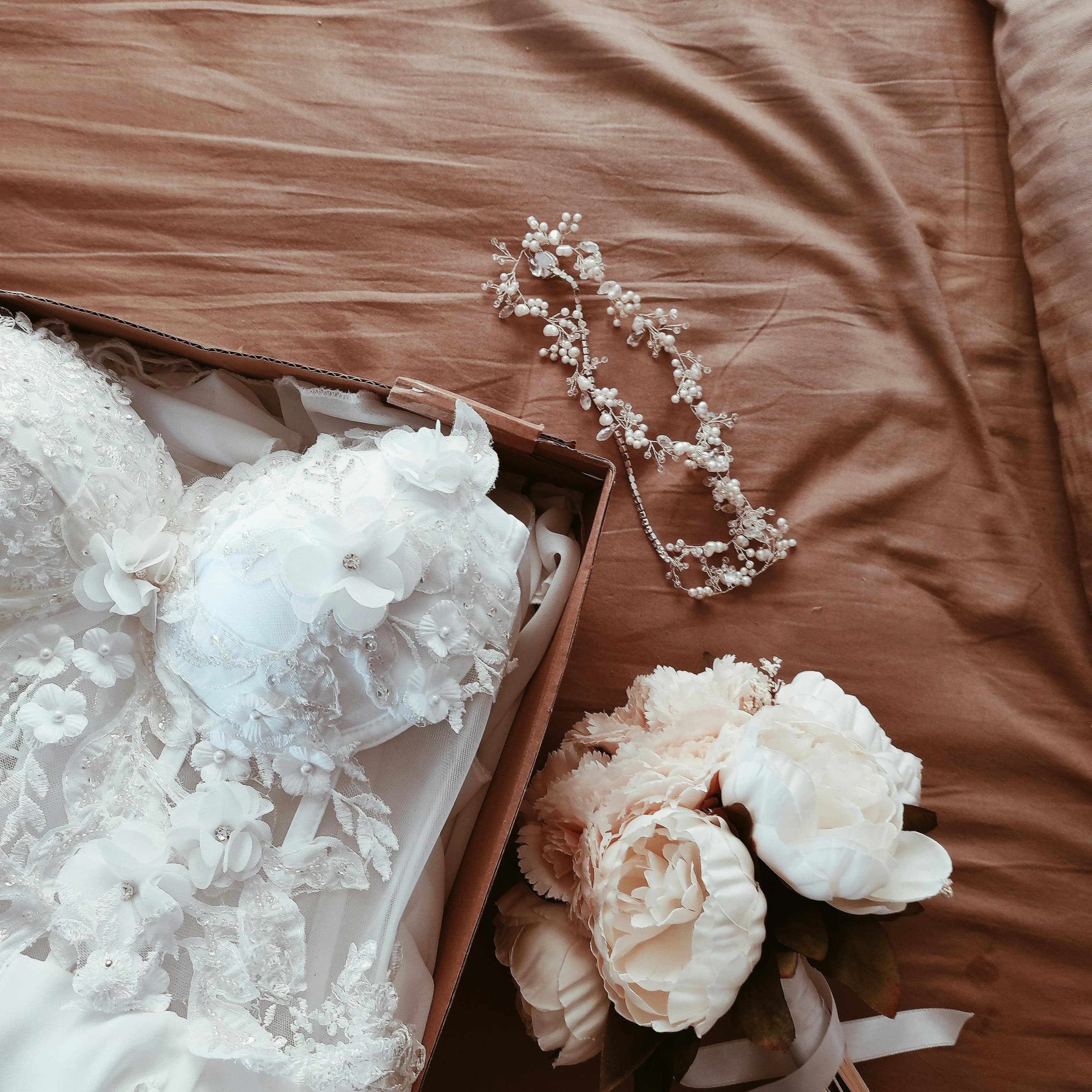 Emergency Wedding Dress Kit — What Every Bride Should Pack